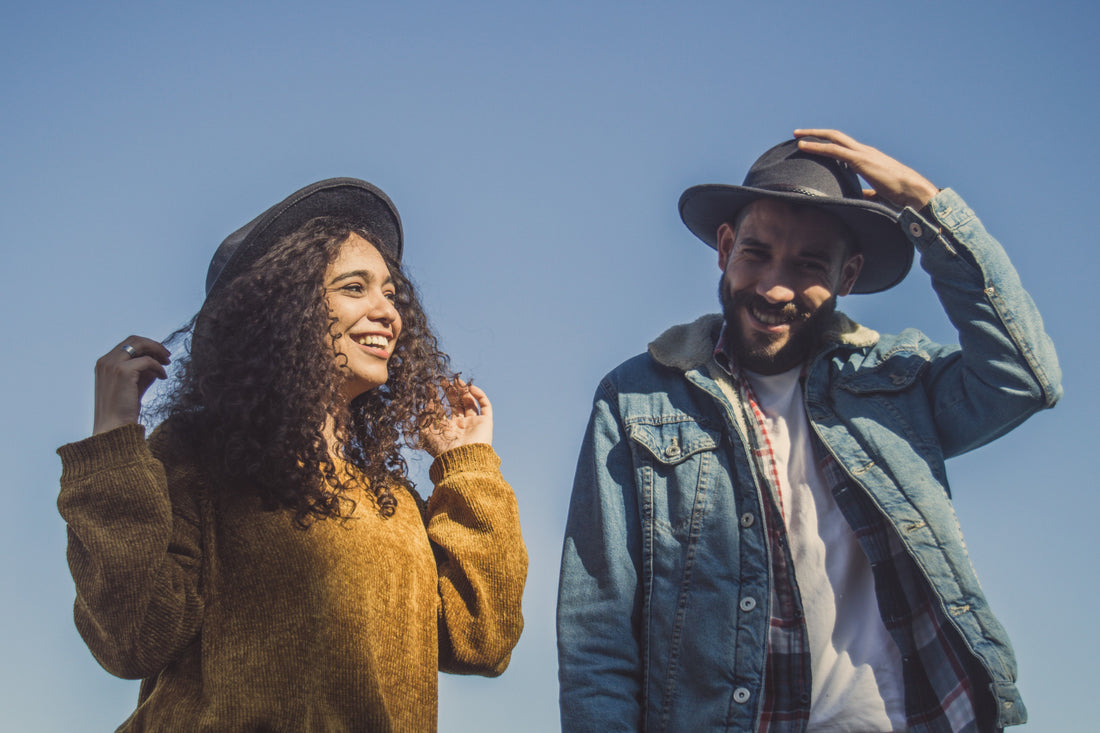 デートにリュックはあり？ダサくないリュックの選び方とおすすめモデルを厳選紹介