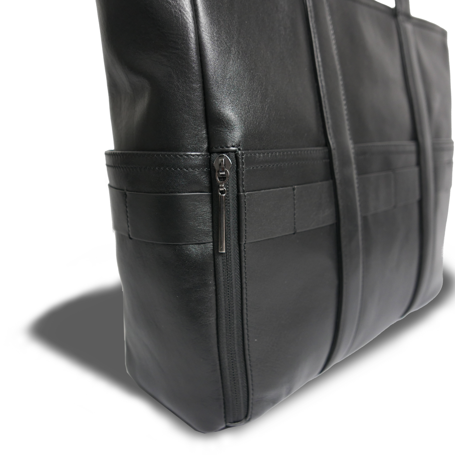 BTY《ビーティーワイ》ブラックシティトート_背面ポケット