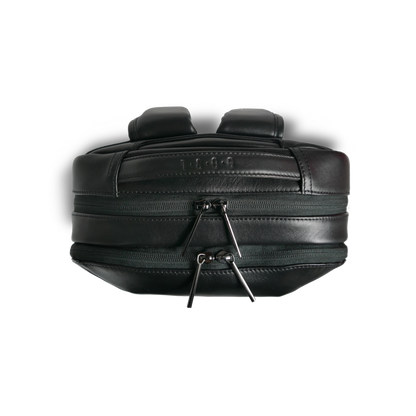 【新製品】STT《エスティーティー》ブラックシティリュック | A4 B4対応 15インチPC対応 12L 縦41cm 防水本革 大容量 ユニセックス