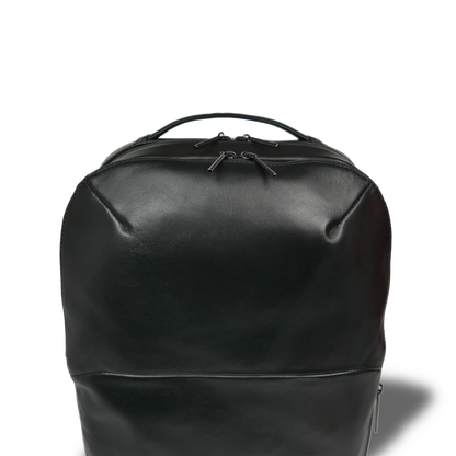 【新製品】STT《エスティーティー》ブラックシティリュック | A4 B4対応 15インチPC対応 12L 縦41cm 防水本革 大容量 ユニセックス