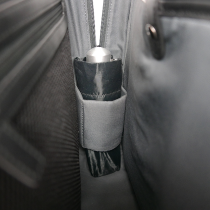 【新製品】STT《エスティーティー》ブラックシティリュック | A4 B4対応 15インチPC対応 12L 縦41cm 防水本革 大容量 ユニセックス