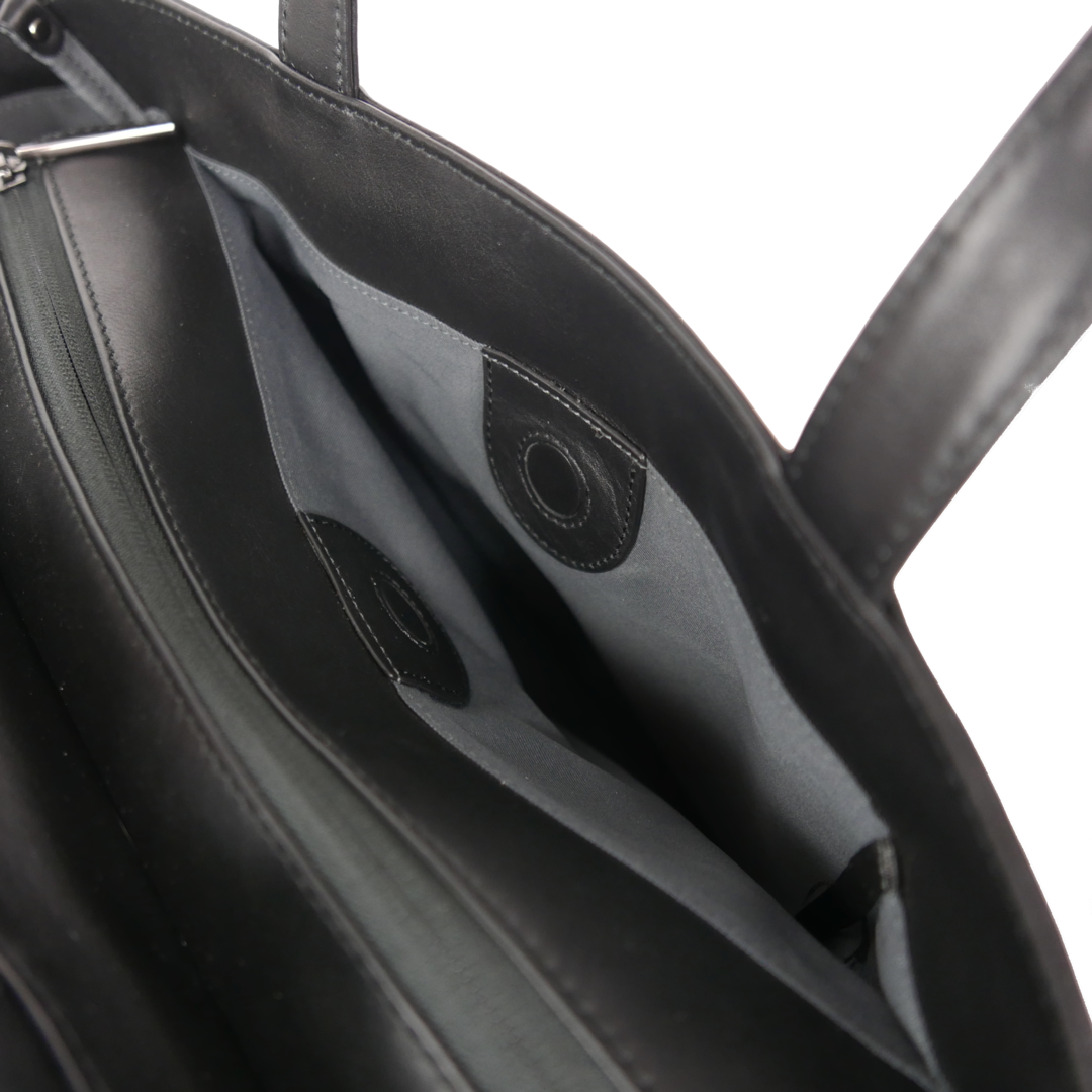 【新製品】STT《エスティーティー》ブラックシティトート | A4対応 15インチPC対応 14L 横36cm 防水本革 大容量 ユニセックス