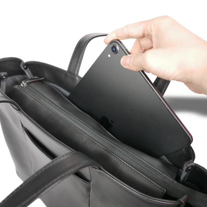 【新製品】STT《エスティーティー》ブラックシティトート | A4対応 15インチPC対応 14L 横36cm 防水本革 大容量 ユニセックス