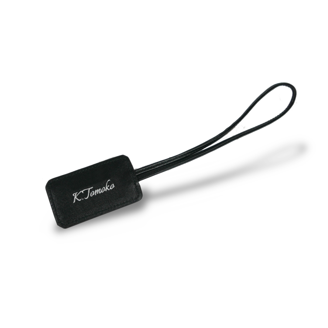 【新製品】レザータグ |  ネームタグ 名前刻印 名入れ 本革 ギフト ブラック ネイビー グレージュ