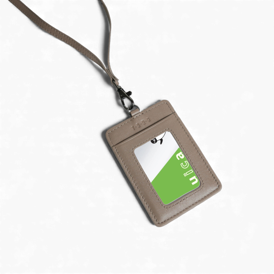 【新製品】シティIDカードケース＆パスケース(2WAY仕様) | 防水本革 ブラック グレージュ ユニセックス ネームホルダー ICカード 定期入れ スイカ 両面 カード収納 3枚収納