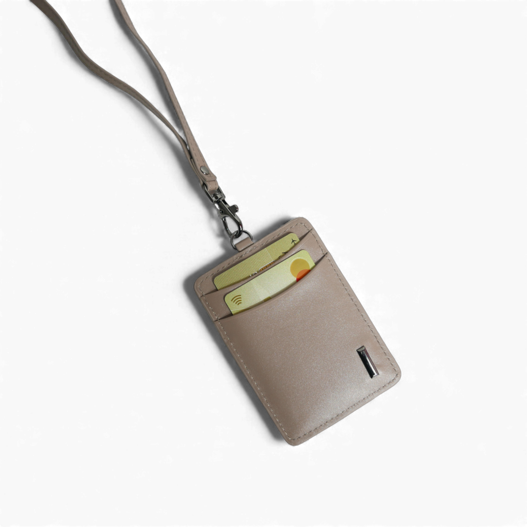 【新製品】シティIDカードケース＆パスケース(2WAY仕様) | 防水本革 ブラック グレージュ ユニセックス ネームホルダー ICカード 定期入れ スイカ 両面 カード収納 3枚収納