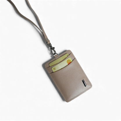 【新製品】シティIDカードケース＆パスケース(2WAY仕様) | 防水本革 ブラック グレージュ ユニセックス ネームホルダー ICカード 定期入れ スイカ 両面 カード収納 3枚収納