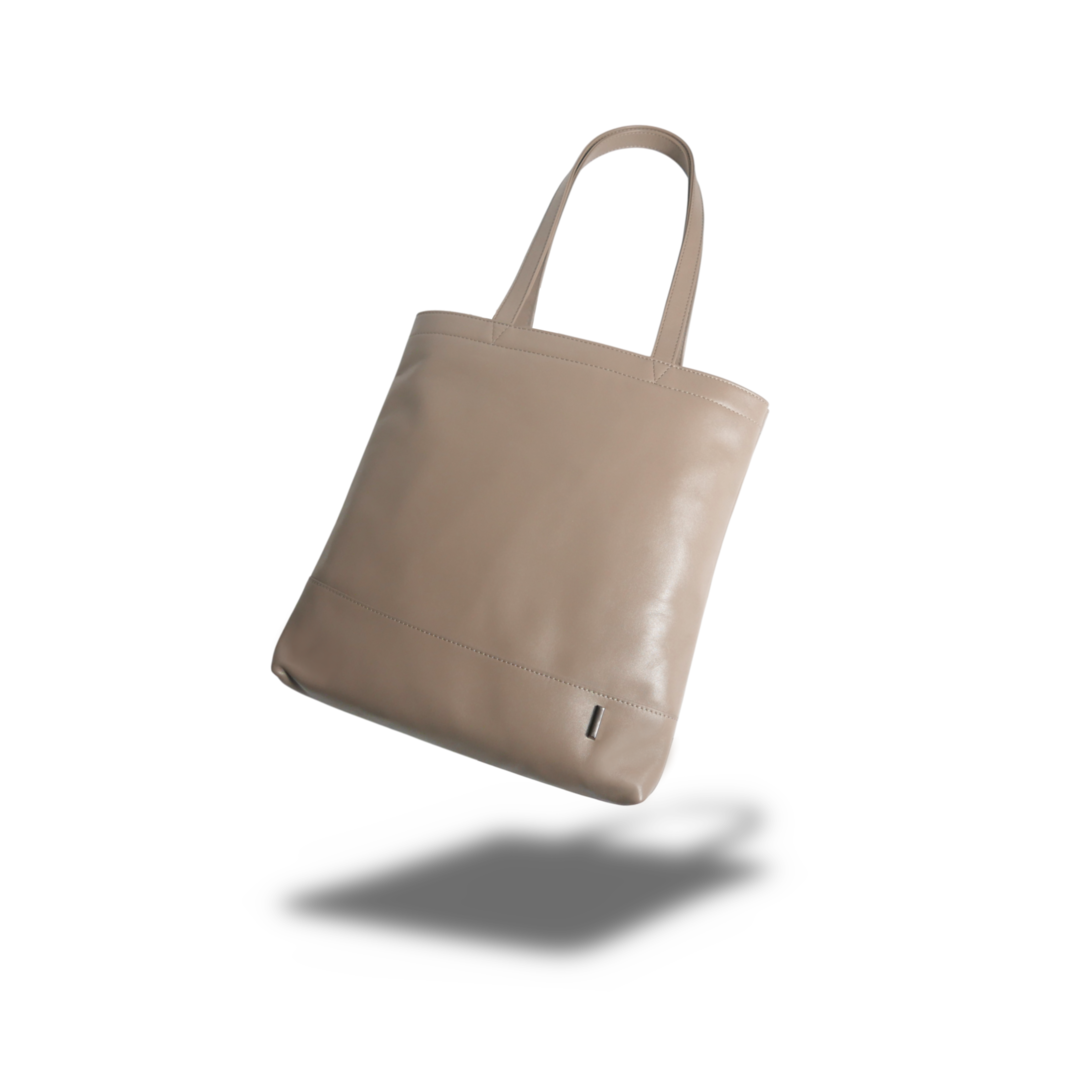 【新製品】BEH《ビーエイチ》スマートシティトート | A4対応 13インチPC対応 縦型 5L 横34.5cm 防水本革 軽量 薄型 ユニセックス