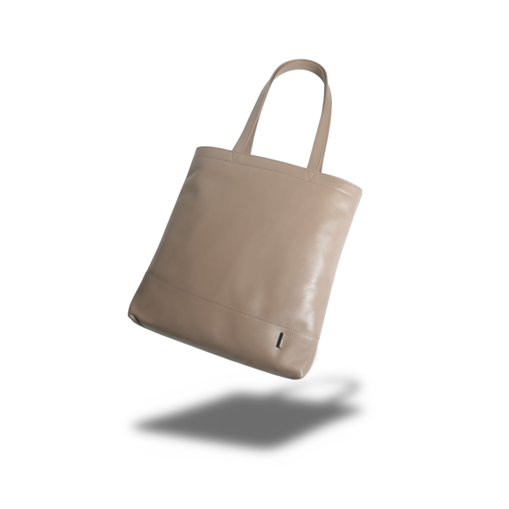 【新製品】BEH《ビーエイチ》スマートシティトート | A4対応 13インチPC対応 縦型 5L 横34.5cm 防水本革 軽量 薄型 ユニセックス