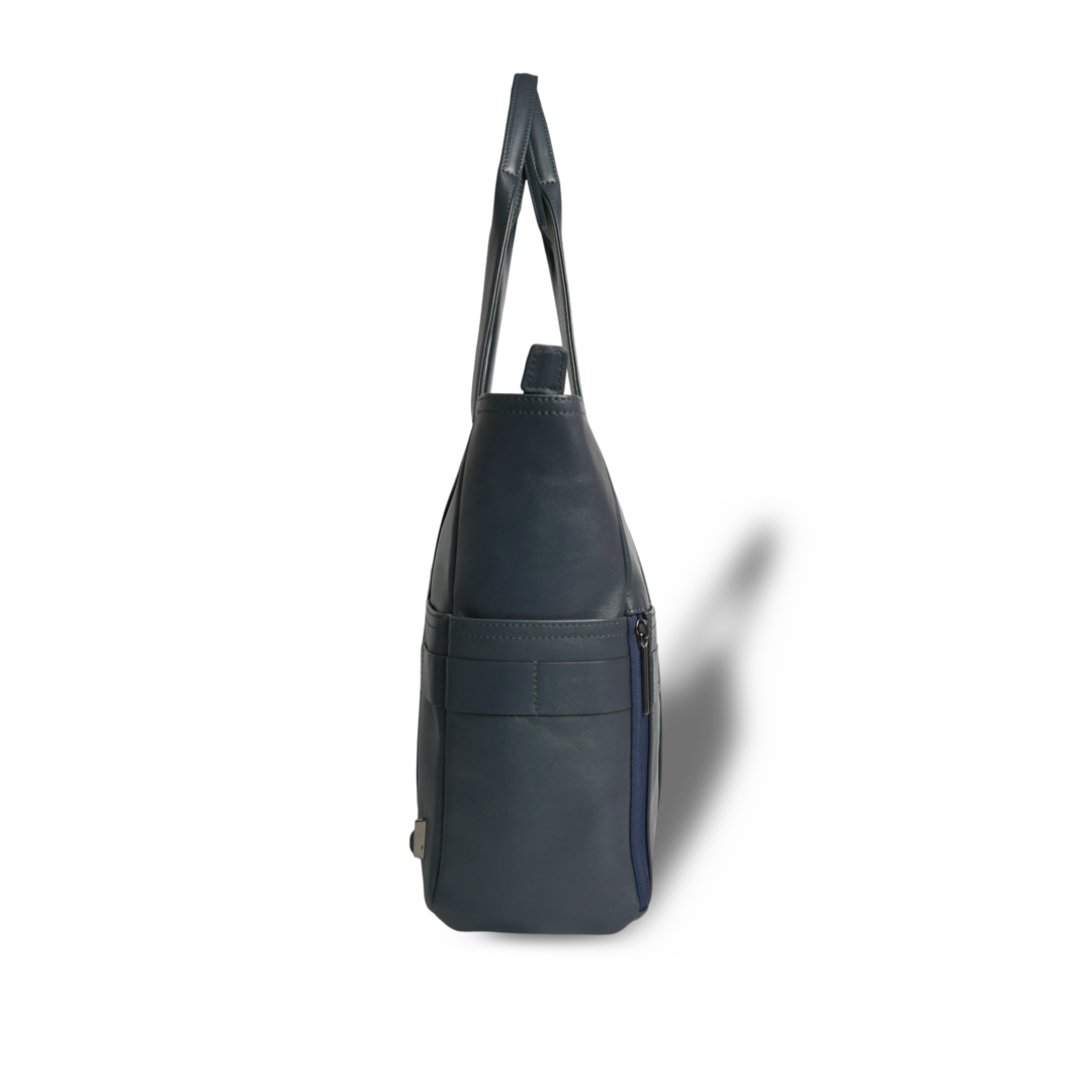 BTY《ビーティーワイ》シティトート | ブラック ネイビー A4 B4対応 15.6インチPC対応 15L 横38.5cm 防水本革 横型 大容量 ユニセックス