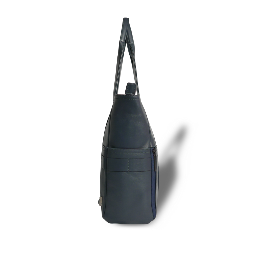 BTY《ビーティーワイ》シティトート | ブラック ネイビー A4 B4対応 15.6インチPC対応 15L 横38.5cm 防水本革 横型 大容量 ユニセックス