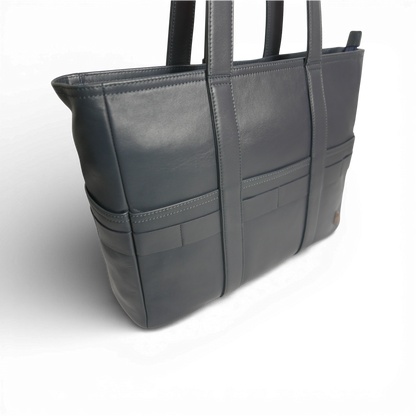 BTY《ビーティーワイ》シティトート | ブラック ネイビー A4 B4対応 15.6インチPC対応 15L 横38.5cm 防水本革 横型 大容量 ユニセックス