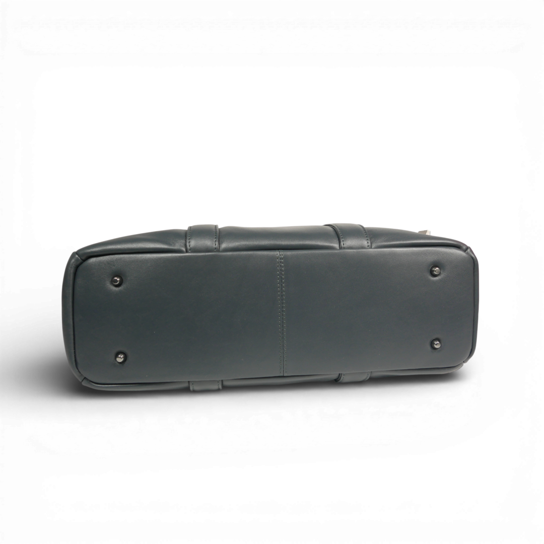 BTY《ビーティーワイ》シティトート | ブラック ネイビー A4 B4対応 15.6インチPC対応 15L 横38.5cm 防水本革 横型 大容量 ユニセックス