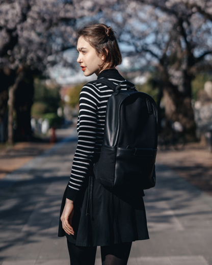 MUKO《ムコ》ブラックシティリュック_レディース着用例