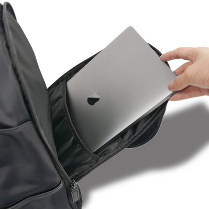 TAN《タン》ブラックシティリュック_PCポケット