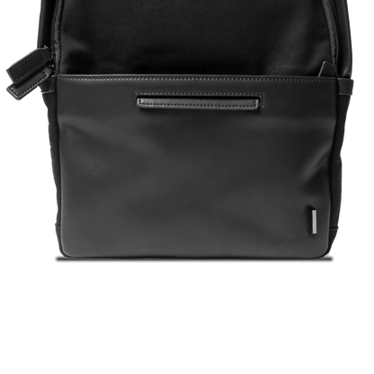 MUKO《ムコ》ブラックシティリュック_下部正面