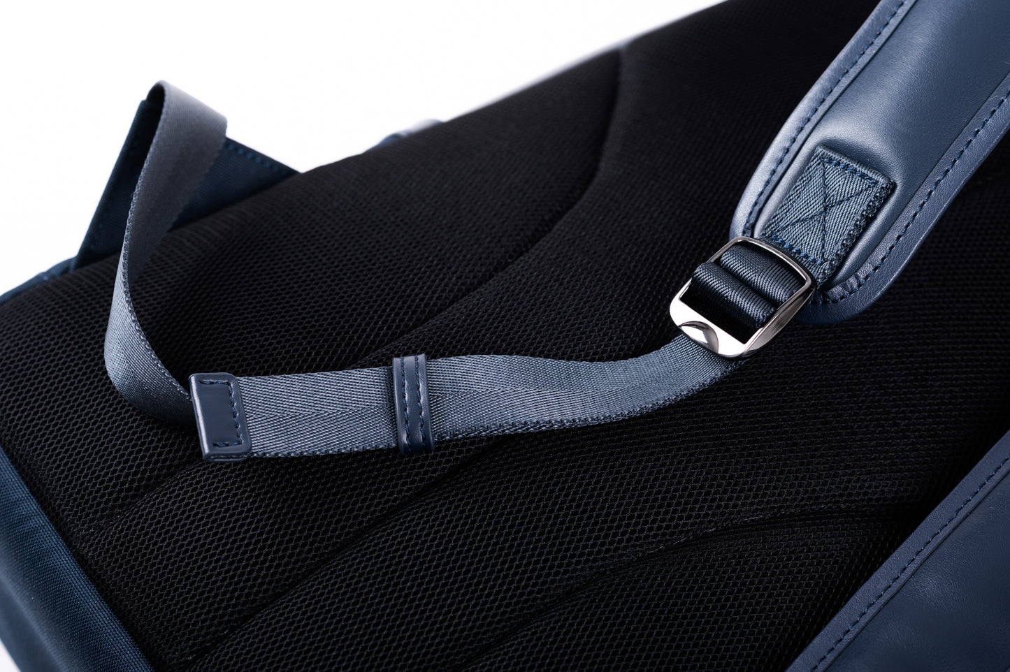 MUKO《ムコ》アイボリーシティリュック_ショルダーストラップ