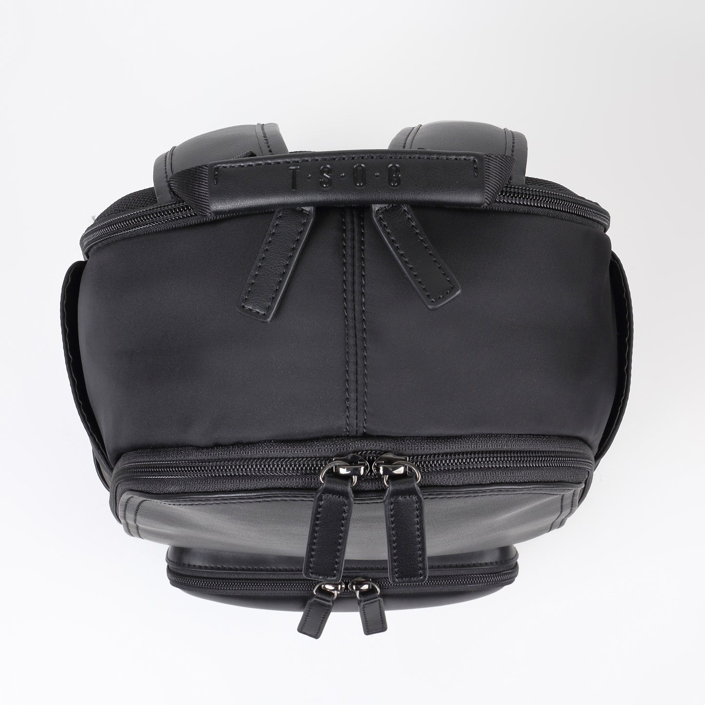 TAN《タン》ブラックシティリュック_上面