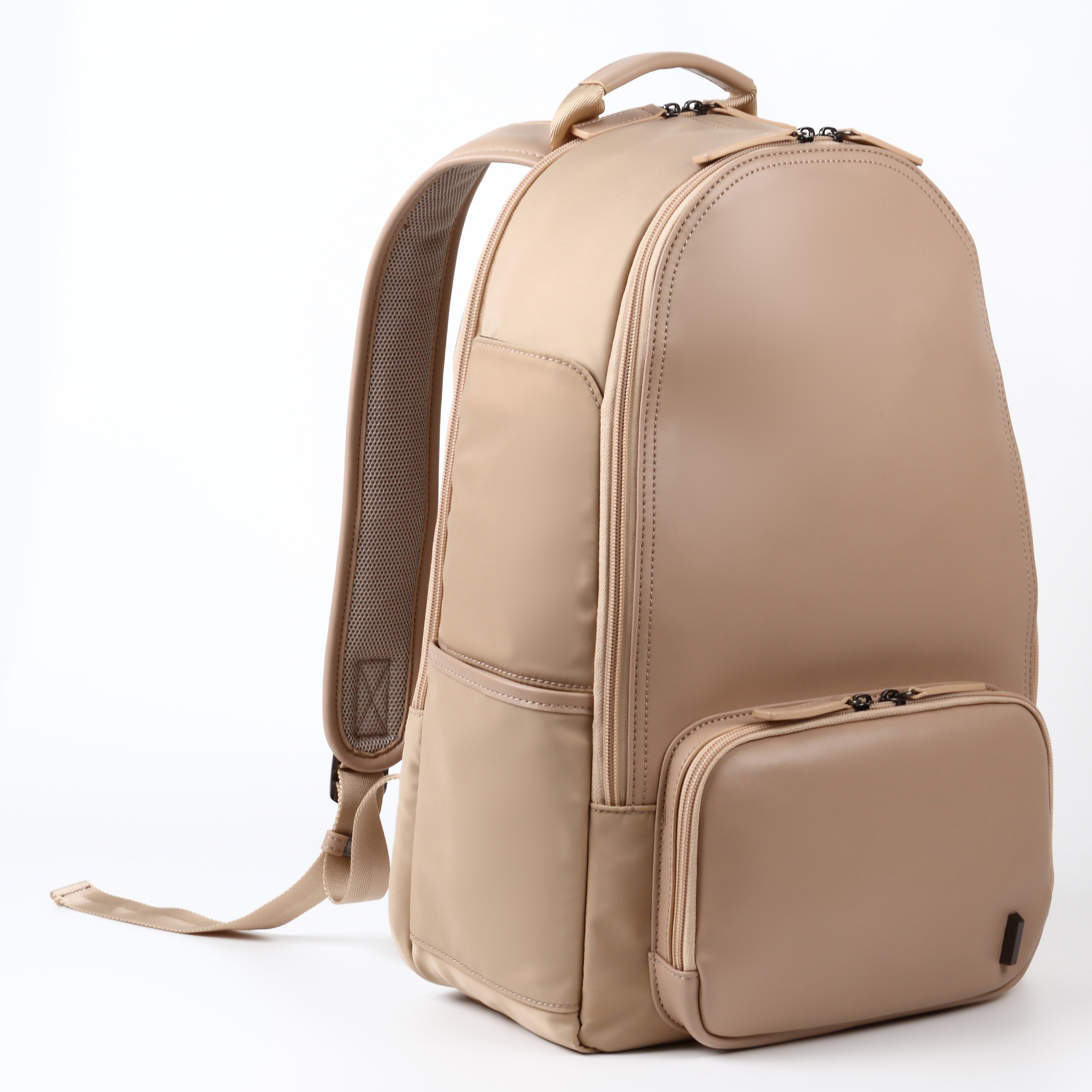 TAN《タン》ベージュピンクシティリュック - レザービジネスリュック